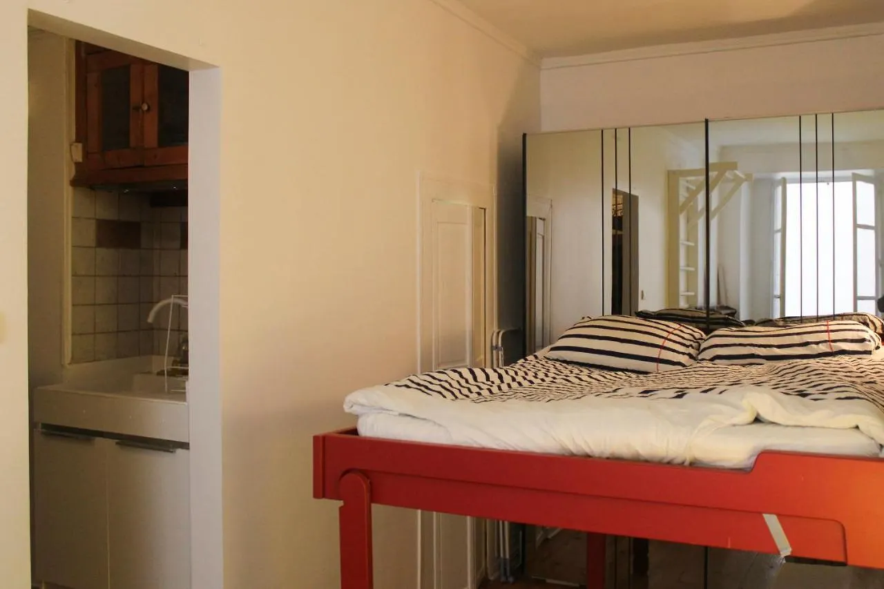 Comfortable Apartment With Beautiful Brightness Paris